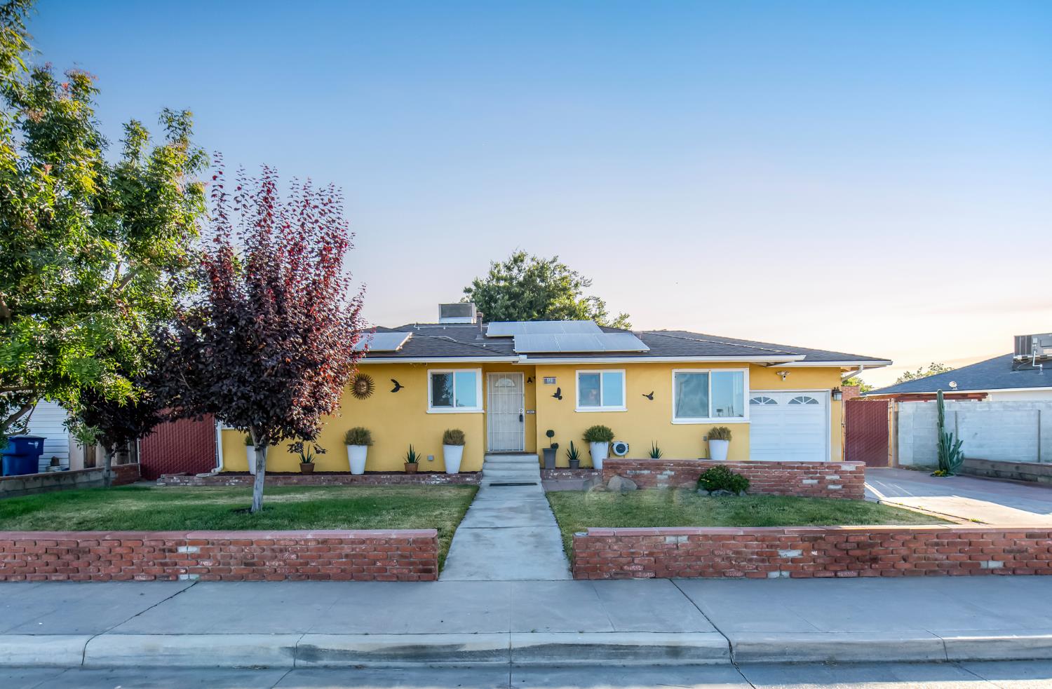 1918 N Weber Ave